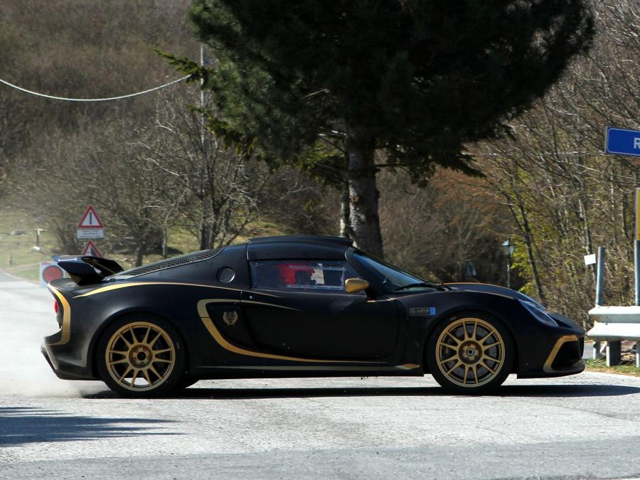  Lotus Exige R-GT 2011 года  (фото 19 из 24)